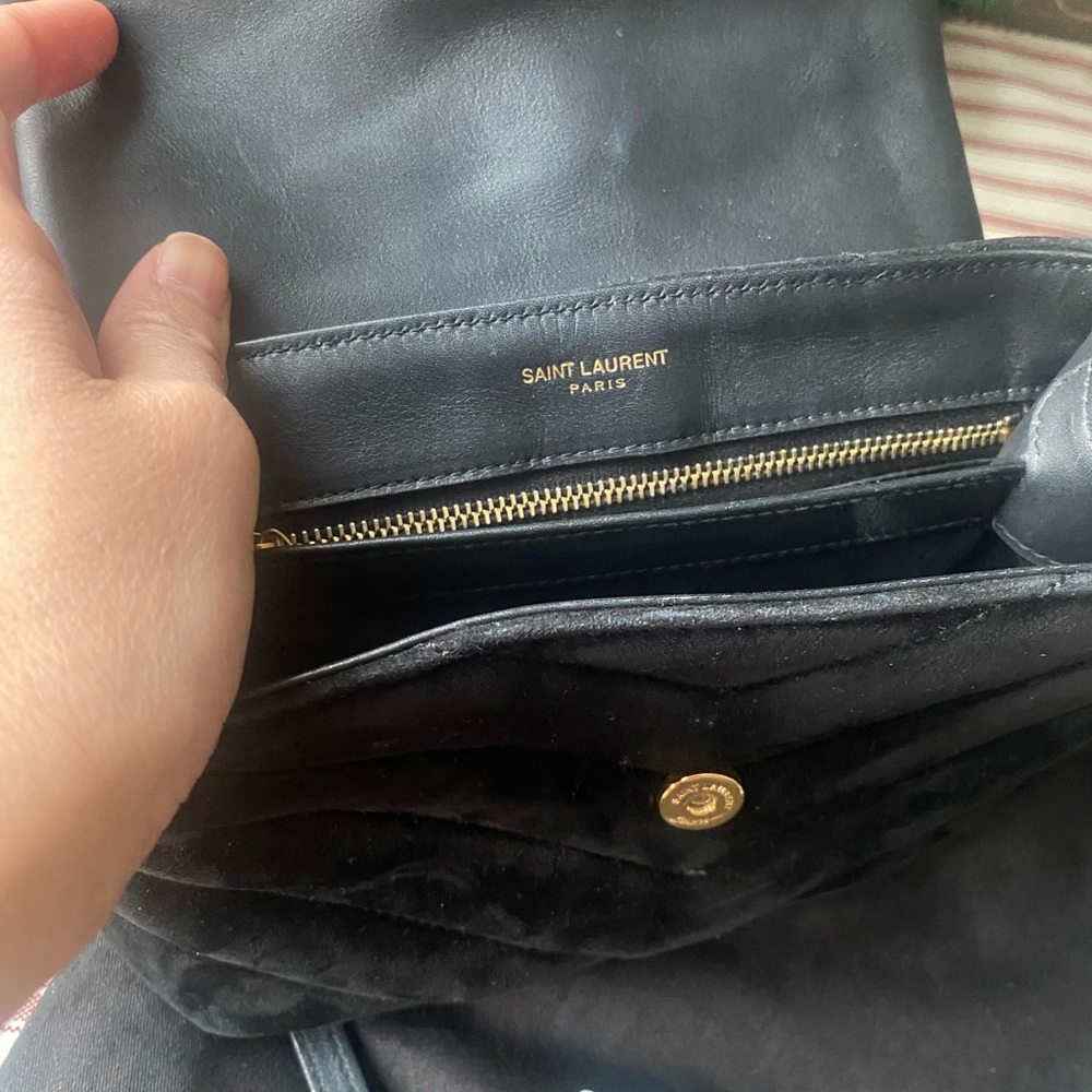 Ysl Loulou toy suede black used and lots of life left - Picture 6 of 9